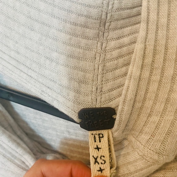 Free People Grey Sweater - Picture 3 of 3
